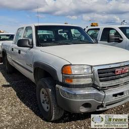 2006 GMC SIERRA 2500HD, 6.6L DURAMAX DIESEL, 4X4, CREW CAB, LONG BED. UNKNOWN MECHANICAL PROBLEMS