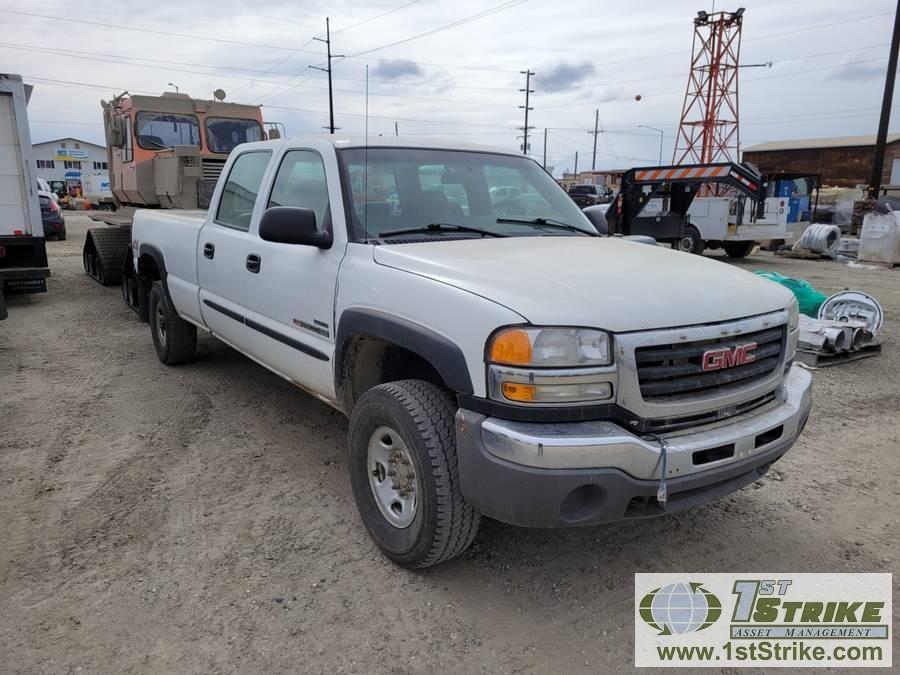 2006 GMC SIERRA 2500HD, 6.6L DURAMAX DIESEL, 4X4, CREW CAB, LONG BED. UNKNOWN MECHANICAL PROBLEMS