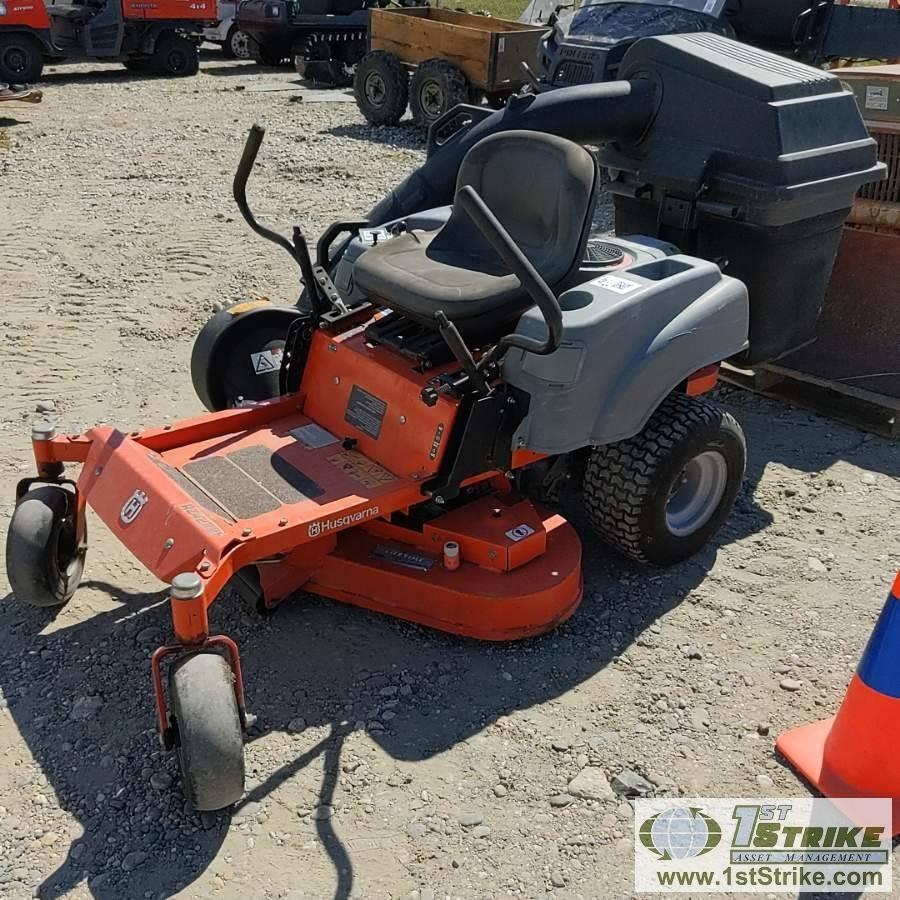 MOWER, HUSQVARNA R24222F ZERO TURN, 2CYL BRIGGS AND STRATTON, W/ BAGGER