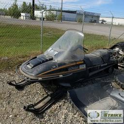 SNOWMACHINE, 1992 SKIDOO SKANDIC II, 2 CYLINDER, 2 STROKE, AIR COOLED