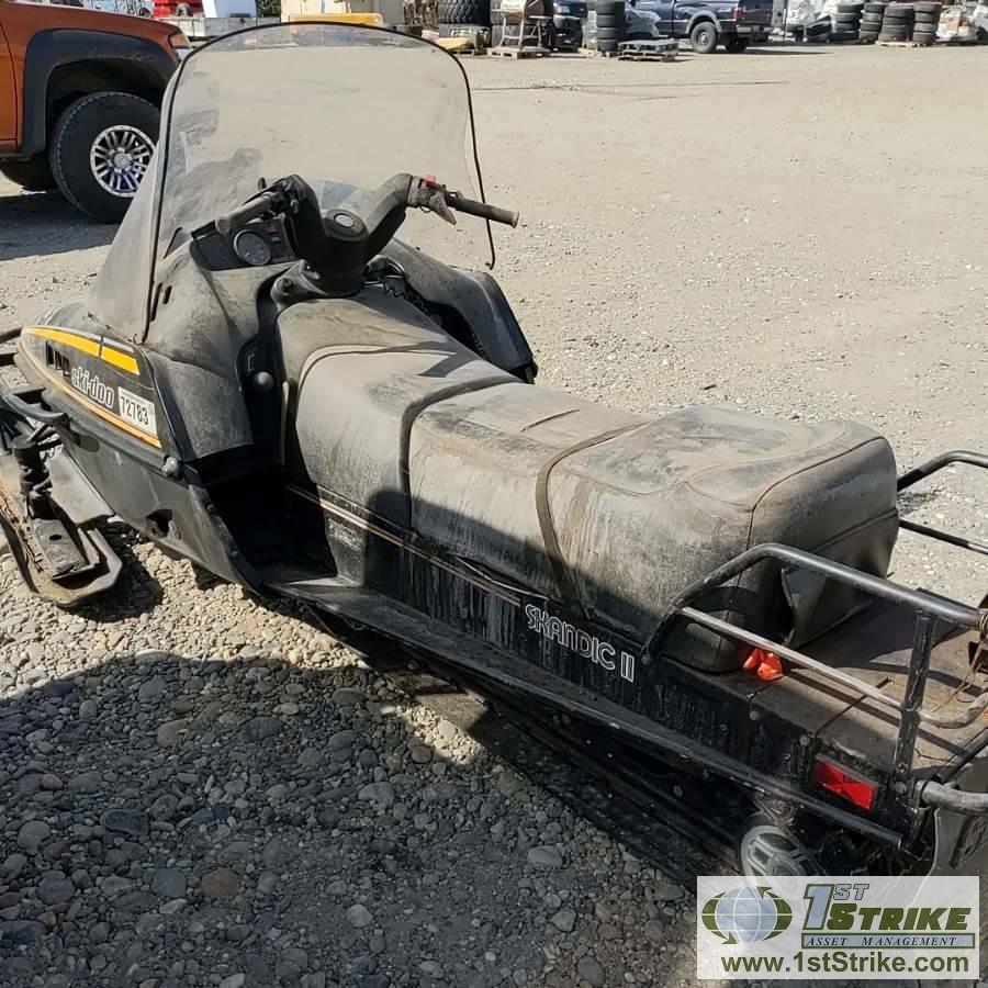 SNOWMACHINE, 1992 SKIDOO SKANDIC II, 2 CYLINDER, 2 STROKE, AIR COOLED