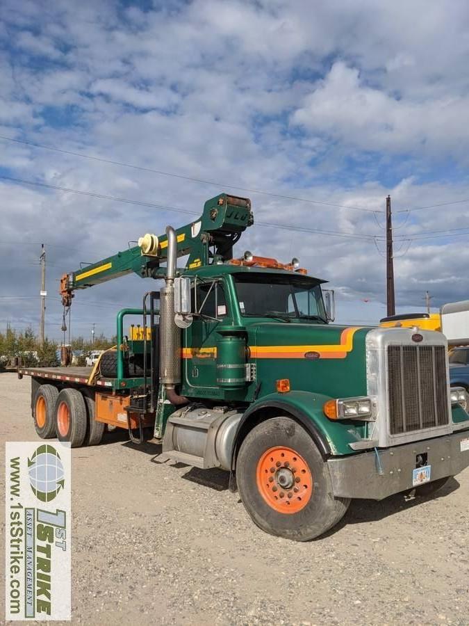 CRANE TRUCK, 2000 PETERBILT 378. CATERPILLAR C15 435 ENGINE, FULLER RTL016913A TRANSMISSION. JLG CRA