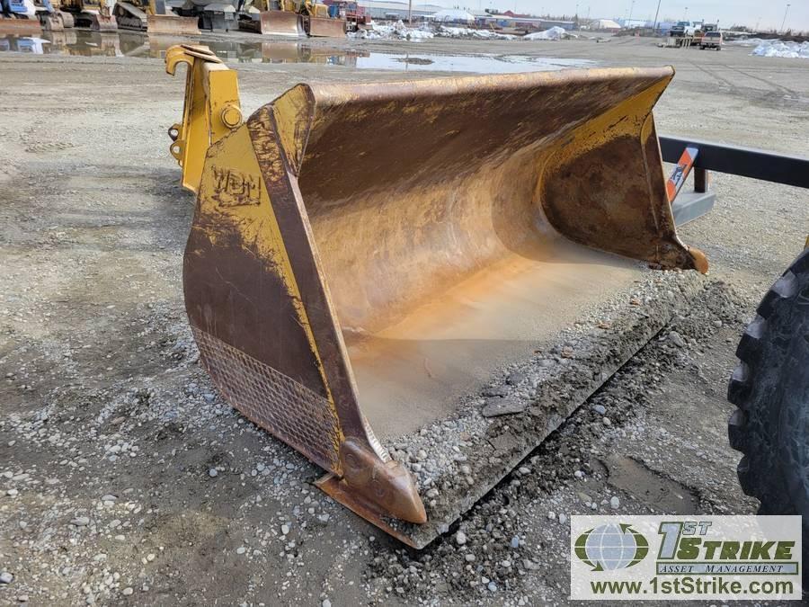 LOADER ATTACHMENT, WBM GP BUCKET, 116IN, QUICK CONNECT ATTACH W/4IN HOOPS.