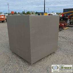 TANK, CUBE, STEEL CONSTRUCTION