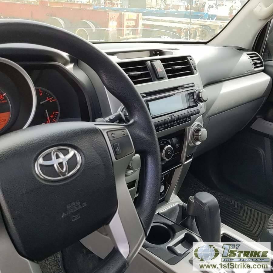 2011 TOYOTA 4-RUNNER SR5, 4.0L GAS, 4X4