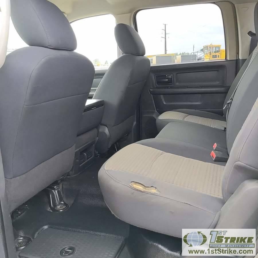 2011 DODGE RAM 2500, 5.7L HEMI, 4X4, CREW CAB, LONG BED. UNKNOWN MECHANICAL PROBLEMS