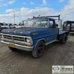1970 FORD 350 CUSTOM SPORT, V-8 GAS, MANUAL TRANS, RWD, DUALLY, REGULAR CAB, 8FT FLATBED W/GOOSENECK