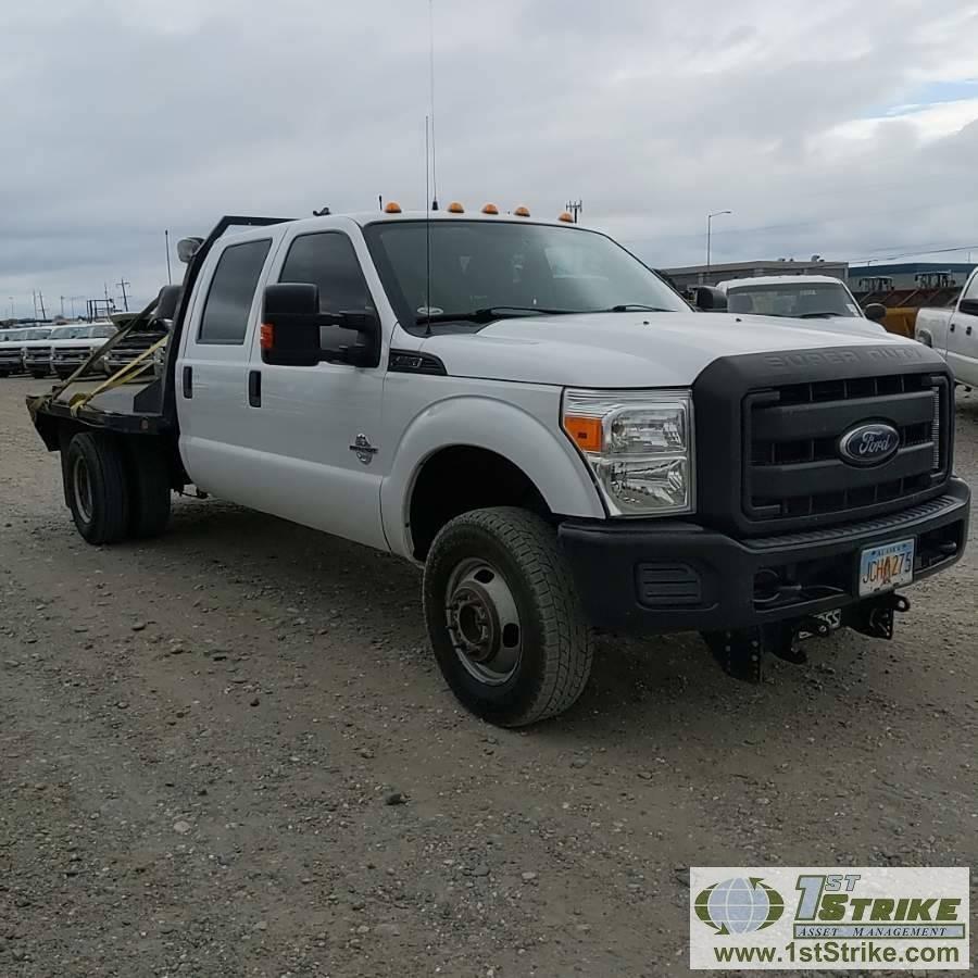 2014 FORD F-350 LARIAT, 6.7L POWERSTROKE, 4X4, DUALLY, CREW CAB, FLAT BED SN:1FD8W3HTXEEB08424