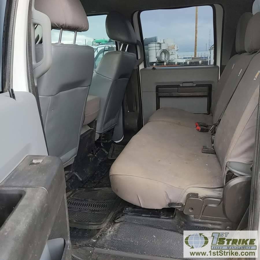 2014 FORD F-350 LARIAT, 6.7L POWERSTROKE, 4X4, DUALLY, CREW CAB, FLAT BED SN:1FD8W3HTXEEB08424