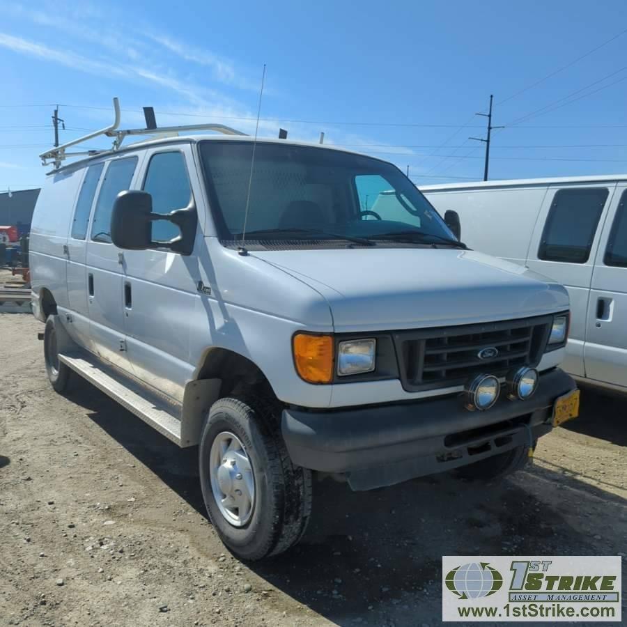 2005 FORD E-250, 5.4L GAS ENGINE, QUIGLEY 4X4, CARGO CONFIGURATION WITH TOOL CAGE, SHELVING