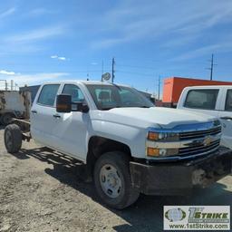 2015 CHEVROLET SILVERADO 2500HD, 6.0L VORTEC, 4X4, CREW CAB, CAB AND CHASSIS ONLY. WEBASTO HEAT