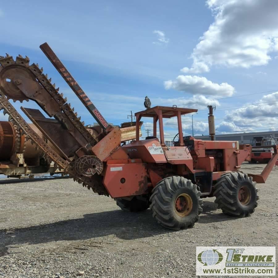WHEELED TRENCHER, DITCH WITCH R100A, AWD, REAR CHAIN TRENCHER, FRONT SPOOL CARRIER