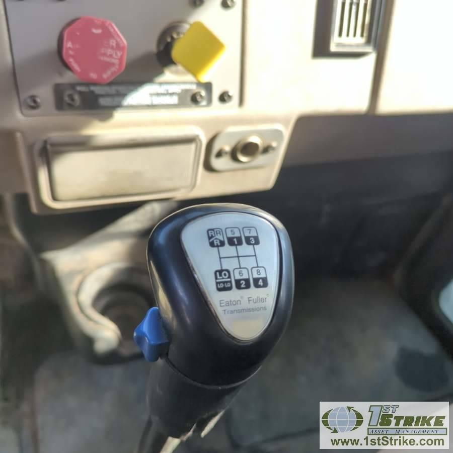 DUMP TRUCK, 2007 PETERBILT PB335, CAT C7 ACERT, EATON FULLER TRANSMISSION, TANDEM REAR AXLES, 58740