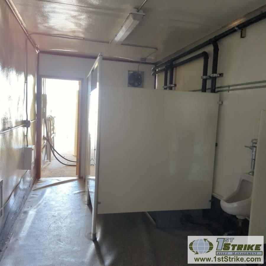 BATHROOM UNIT, 1996 UTILITY SEMI TRAILER TYPE VS3R, TRIPLE AXLE, 53FT, WITH MEN'S AND WOMEN'S ROOMS,