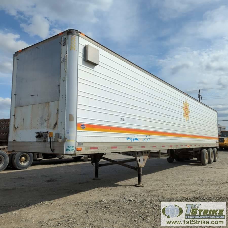 BATHROOM UNIT, 1996 UTILITY SEMI TRAILER TYPE VS3R, TRIPLE AXLE, 53FT, WITH MEN'S AND WOMEN'S ROOMS,