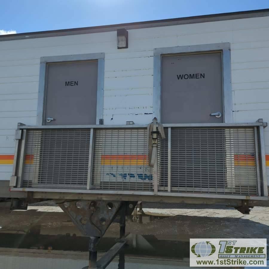 BATHROOM UNIT, 1996 UTILITY SEMI TRAILER TYPE VS3R, TRIPLE AXLE, 53FT, WITH MEN'S AND WOMEN'S ROOMS,