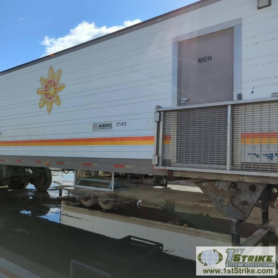 BATHROOM UNIT, 1996 UTILITY SEMI TRAILER TYPE VS3R, TRIPLE AXLE, 53FT, WITH MEN'S AND WOMEN'S ROOMS,