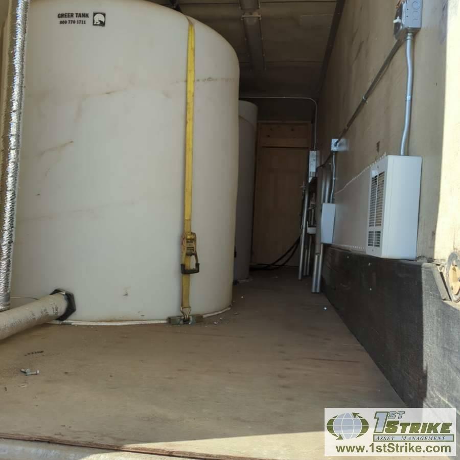 BATHROOM UNIT, 1996 UTILITY SEMI TRAILER TYPE VS3R, TRIPLE AXLE, 53FT, WITH MEN'S AND WOMEN'S ROOMS,