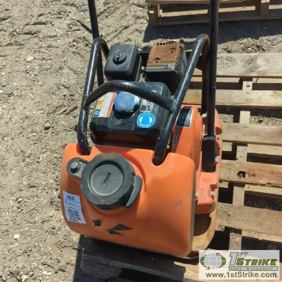 PLATE COMPACTOR, MIKASA  MVC-88GHW, HONDA GAS MOTOR