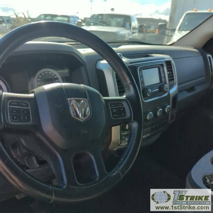 2014 RAM 1500 SLT, 5.7L HEMI, 4X4, CREW CAB, SHORT BED. RECONSTRUCTED TITLE