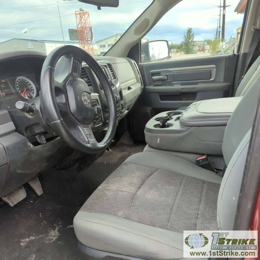 2014 RAM 1500 SLT, 5.7L HEMI, 4X4, CREW CAB, SHORT BED. RECONSTRUCTED TITLE