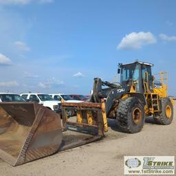 LOADER, 2007 JOHN DEERE 724J, EROPS,  QUICK ATTACH, W/8FT FORKS, 9FT GP BUCKET