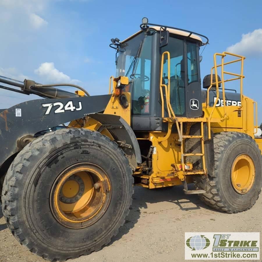 LOADER, 2007 JOHN DEERE 724J, EROPS,  QUICK ATTACH, W/8FT FORKS, 9FT GP BUCKET