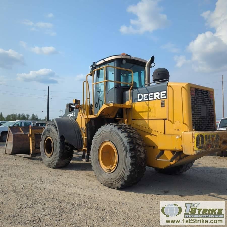 LOADER, 2007 JOHN DEERE 724J, EROPS,  QUICK ATTACH, W/8FT FORKS, 9FT GP BUCKET