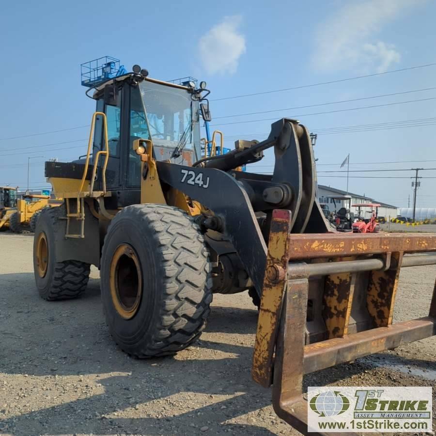 LOADER, 2007 JOHN DEERE 724J, EROPS,  QUICK ATTACH, W/8FT FORKS, 9FT GP BUCKET