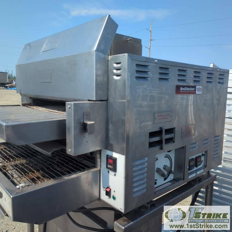 AUTOMATIC BROILER, NIECO BROILVECTION, 220V, 1 PHASE, NATURAL GAS FIRED, CART MOUNTED