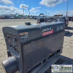 WELDER, LINCOLN CLASSIC 300D, 4 CYLINDER PERKINS DIESEL. UNKNOWN MECHANICAL PROBLEMS