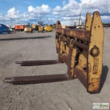 Loader Attachment, Forks, Young Pin-on, Hydraulic Width Adjust