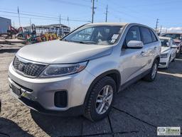 2015 KIA SORENTO GDI, 2.4L GAS, FWD