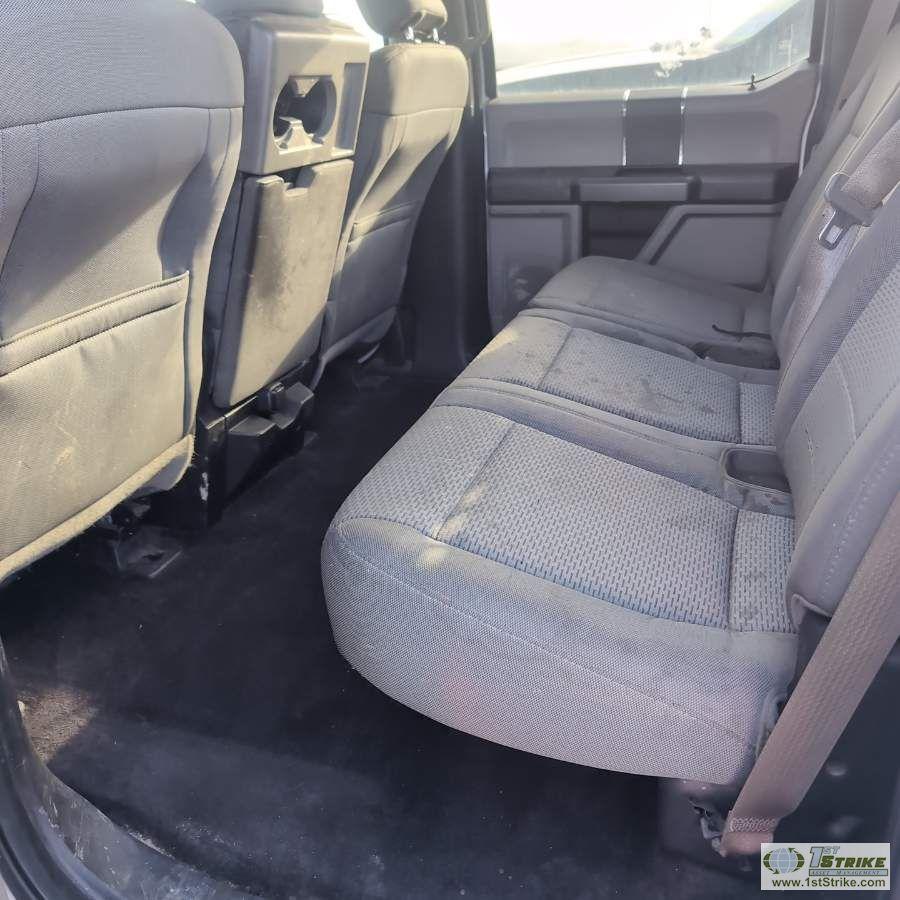 2016 FORD F-150, 2.7L ECOBOOST, 4X4, CREW CAB, SHORT BED. UNKNOWN MECHANICAL PROBLEMS. HEADGASKET LE