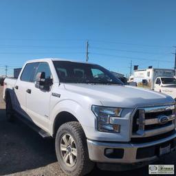 2016 FORD F-150, 2.7L ECOBOOST, 4X4, CREW CAB, SHORT BED. UNKNOWN MECHANICAL PROBLEMS. HEADGASKET LE