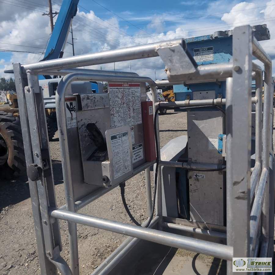 MANLIFT, 2004 GENIE GR-15 RUNABOUT, 85-264 VOLT AC INPUT, 24V DC, 15FT 2IN MAX PLATFORM HEIGHT, 350L