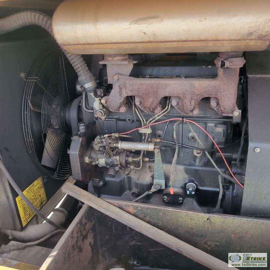 AIR COMPRESSOR, ATLAS COPCO XAS90, 185CFM, 4 CYLINDER JOHN DEERE DIESEL ENGINE, SINGLE AXLE TRAILER