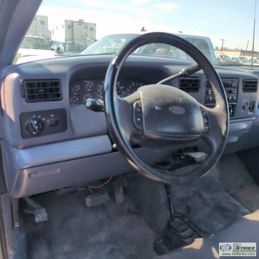 1999 FORD F-250 SUPERDUTY XL, 7.3L POWERSTROKE, 4X4, EXTENDED CAB, LONG BED WITH GOOSENECK HITCH