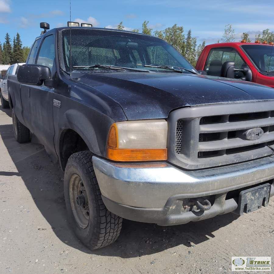 1999 FORD F-250 SUPERDUTY XL, 7.3L POWERSTROKE, 4X4, EXTENDED CAB, LONG BED WITH GOOSENECK HITCH