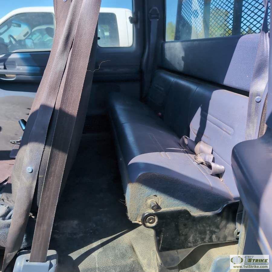 1999 FORD F-250 SUPERDUTY XL, 7.3L POWERSTROKE, 4X4, EXTENDED CAB, LONG BED WITH GOOSENECK HITCH