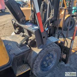 FORKLIFT, DAEWOO DOOSAN MODEL G25P, OROPS, 4800LB CAPACITY, 186IN LIFT HEIGHT, 4 CYLINDER LP ENGINE,