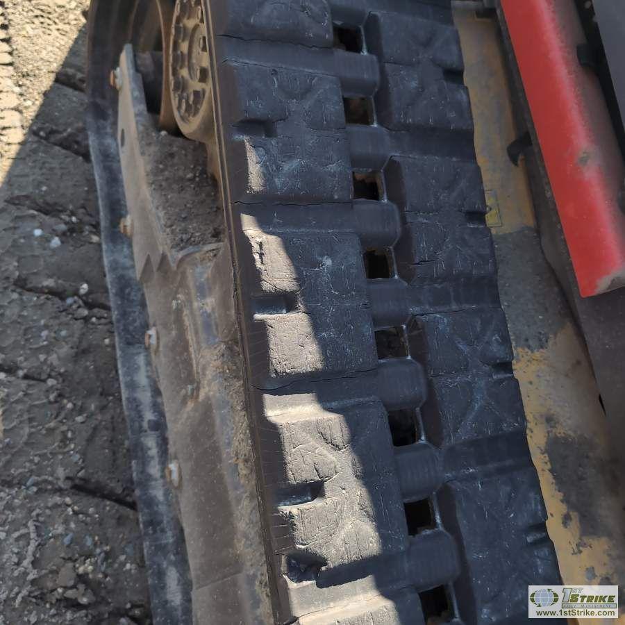 SKIDSTEER, 2014 VOLVO MCT85C T4, EROPS, TRACKED, SINGLE BOOM, SIDE ENTRANCE, HYDRAULIC ACTUATED ATTA