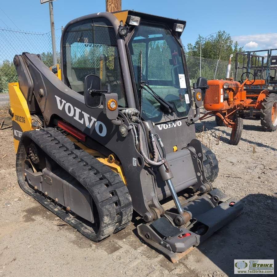 SKIDSTEER, 2014 VOLVO MCT85C T4, EROPS, TRACKED, SINGLE BOOM, SIDE ENTRANCE, HYDRAULIC ACTUATED ATTA