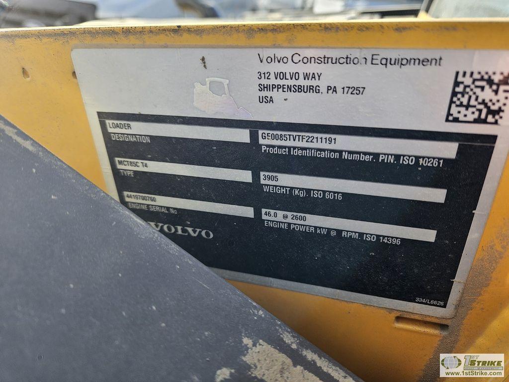 SKIDSTEER, 2014 VOLVO MCT85C T4, EROPS, TRACKED, SINGLE BOOM, SIDE ENTRANCE, HYDRAULIC ACTUATED ATTA
