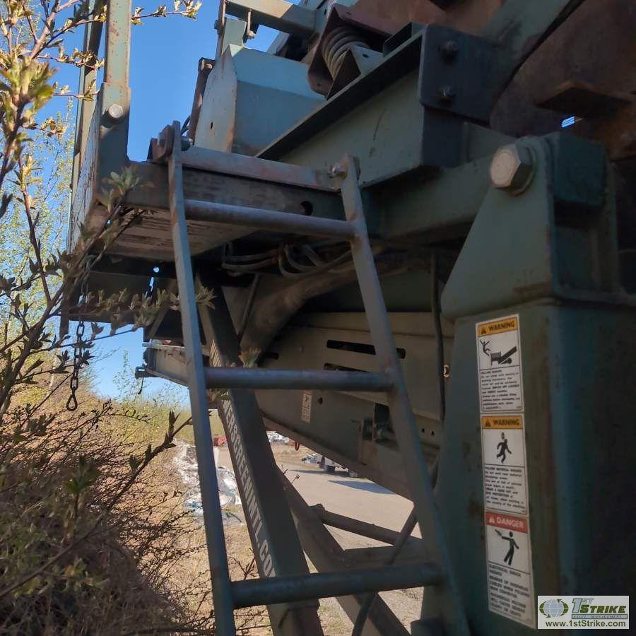 SCREEN PLANT, CHIEFTAIN POWERSCREEN 1400, 4 CYLINDER DIESEL ENGINE, TANDEM AXLE TRAILER MOUNTED. UNK