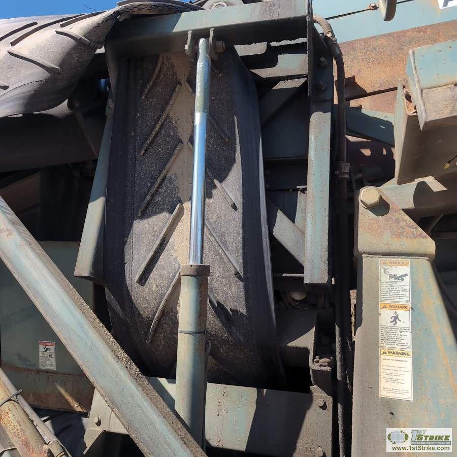 SCREEN PLANT, CHIEFTAIN POWERSCREEN 1400, 4 CYLINDER DIESEL ENGINE, TANDEM AXLE TRAILER MOUNTED. UNK