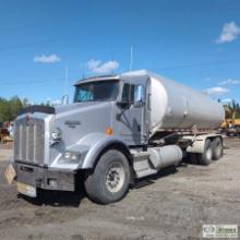 FUEL TRUCK, 2005 KENWORTH T800B, CUMMINS ISX 500, EATON FULLER TRANSMISSION, TANDEM REAR AXLES, 6435