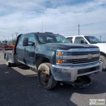 2014 CHEVROLET SILVERADO 2500HD, 6.6L DURAMAX, 4X4, DUALLY, CREW CAB, 9FT6IN FLAT BED WITH GOOSE NEC