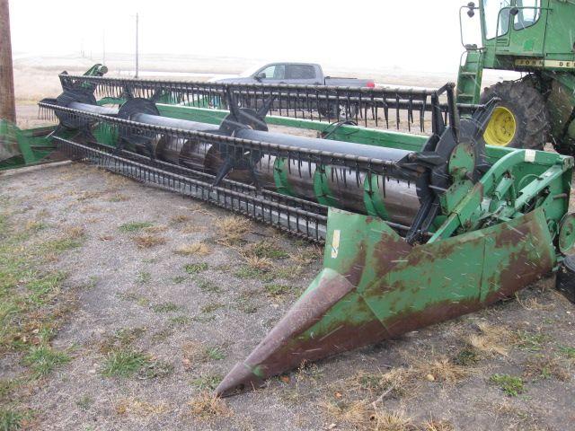 JD 7700 Diesel Combine, JD 224 24' Flex Head, JD 643 Corn Head