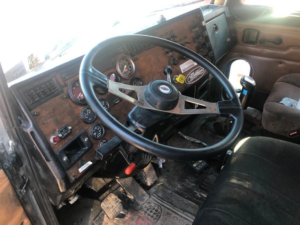 1999 PETERBILT 357 FUEL/LUBE TRUCK VN:503252 powered by Cummins ISM diesel engine, equipped with Roa